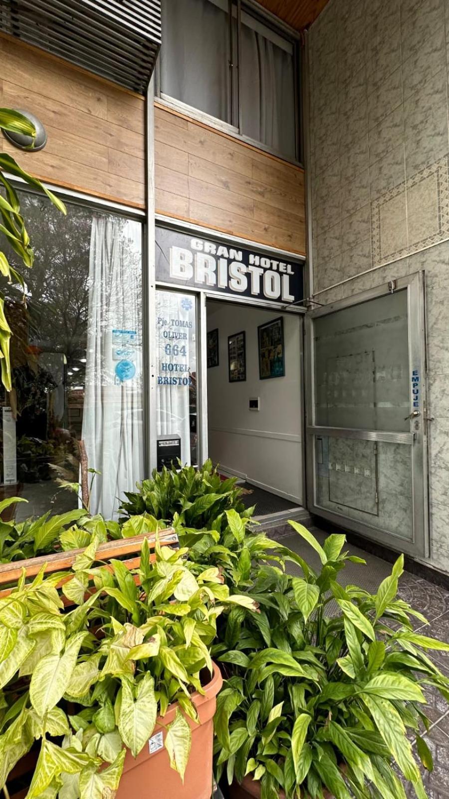 Hotel Bristol Córdoba Buitenkant foto